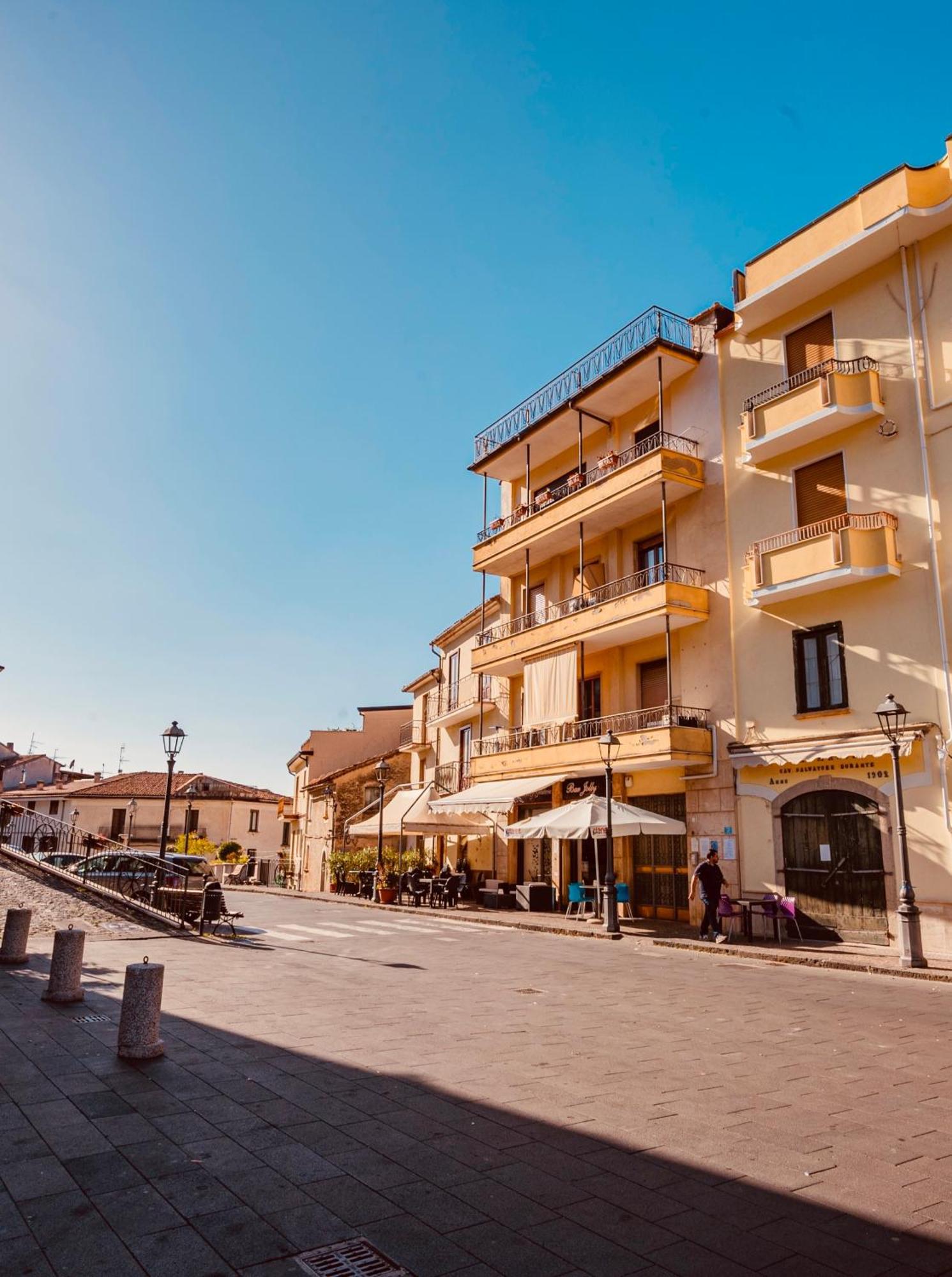 Piazza Laurino Apartments Basic Excursions Alto Cilento Pellegrinaggio Giubilare Extérieur photo